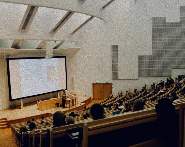 Lecture hall presentation